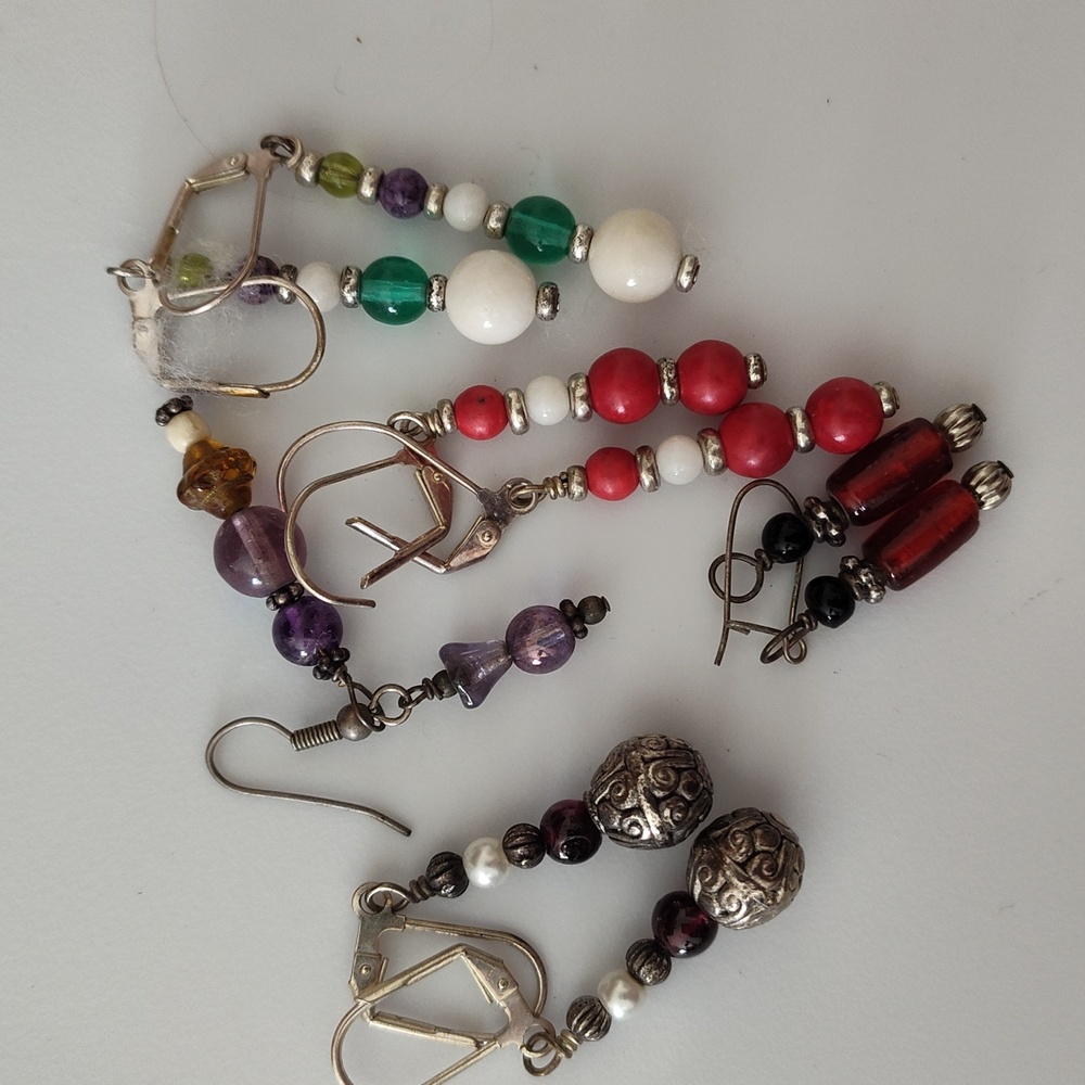 Assorted Glass Beads - Picture 8 of 9